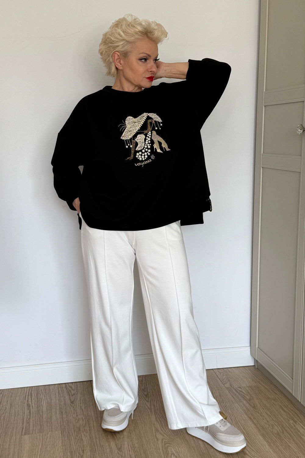 BLUZA MADAM – KOBIECA WYGODA W ELEGANCKIM WYDANIU