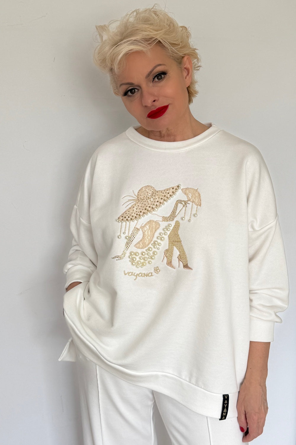BLUZA MADAM – KOBIECA WYGODA W ELEGANCKIM WYDANIU