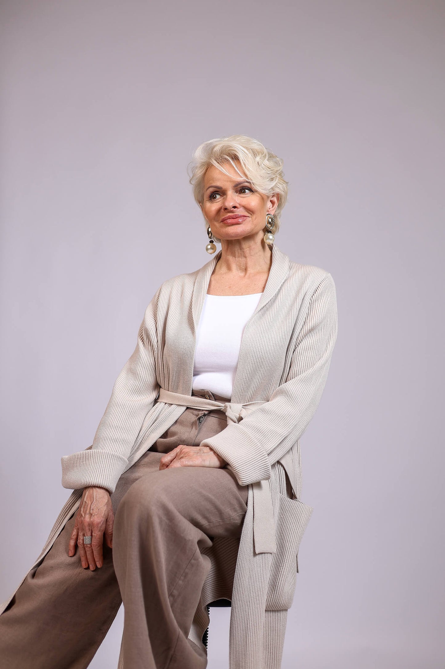 Długi kardigan z dwoma kieszeniami Hanna