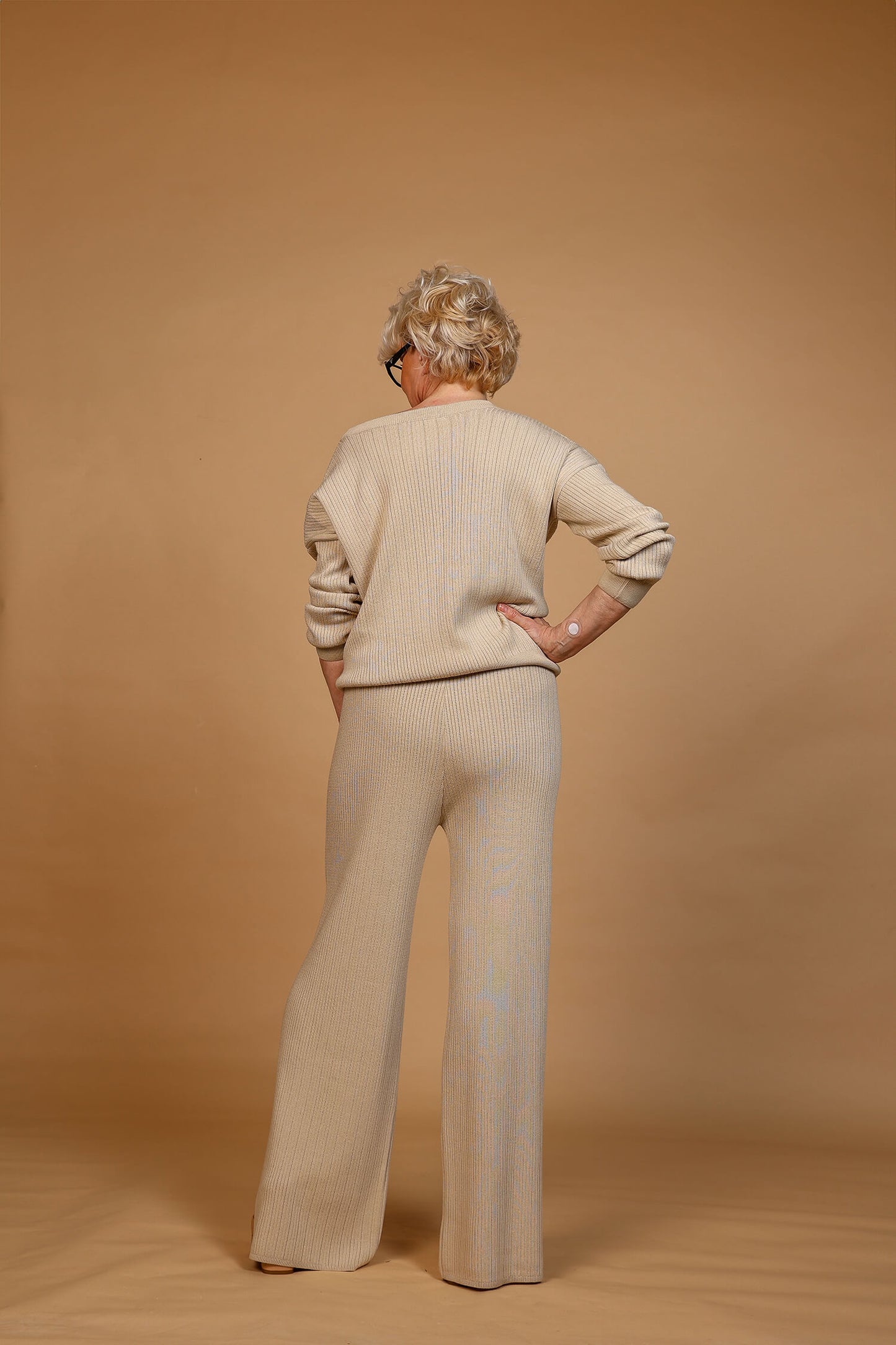 Bluzka ażurowa z dlugim rekawem Ażur